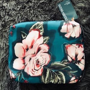 Sonia Kashuk Makeup - Floral Beauty Organizer Sonia Kashuk Makeup - Floral Beauty Organizer